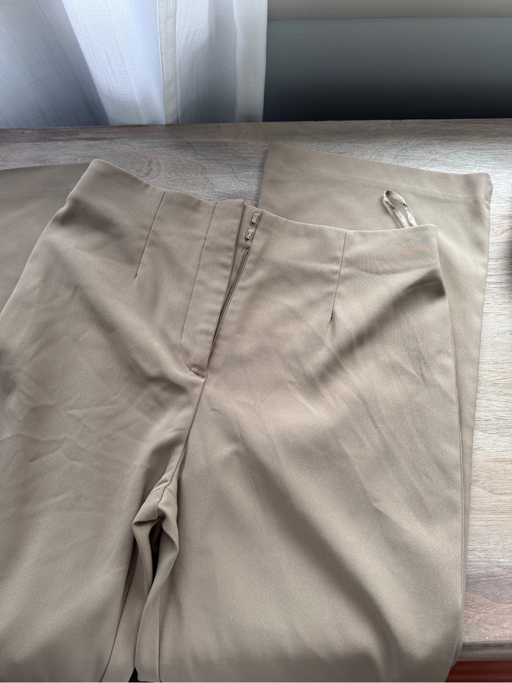 Abercrombie Forme Bootcut Trouser Pants